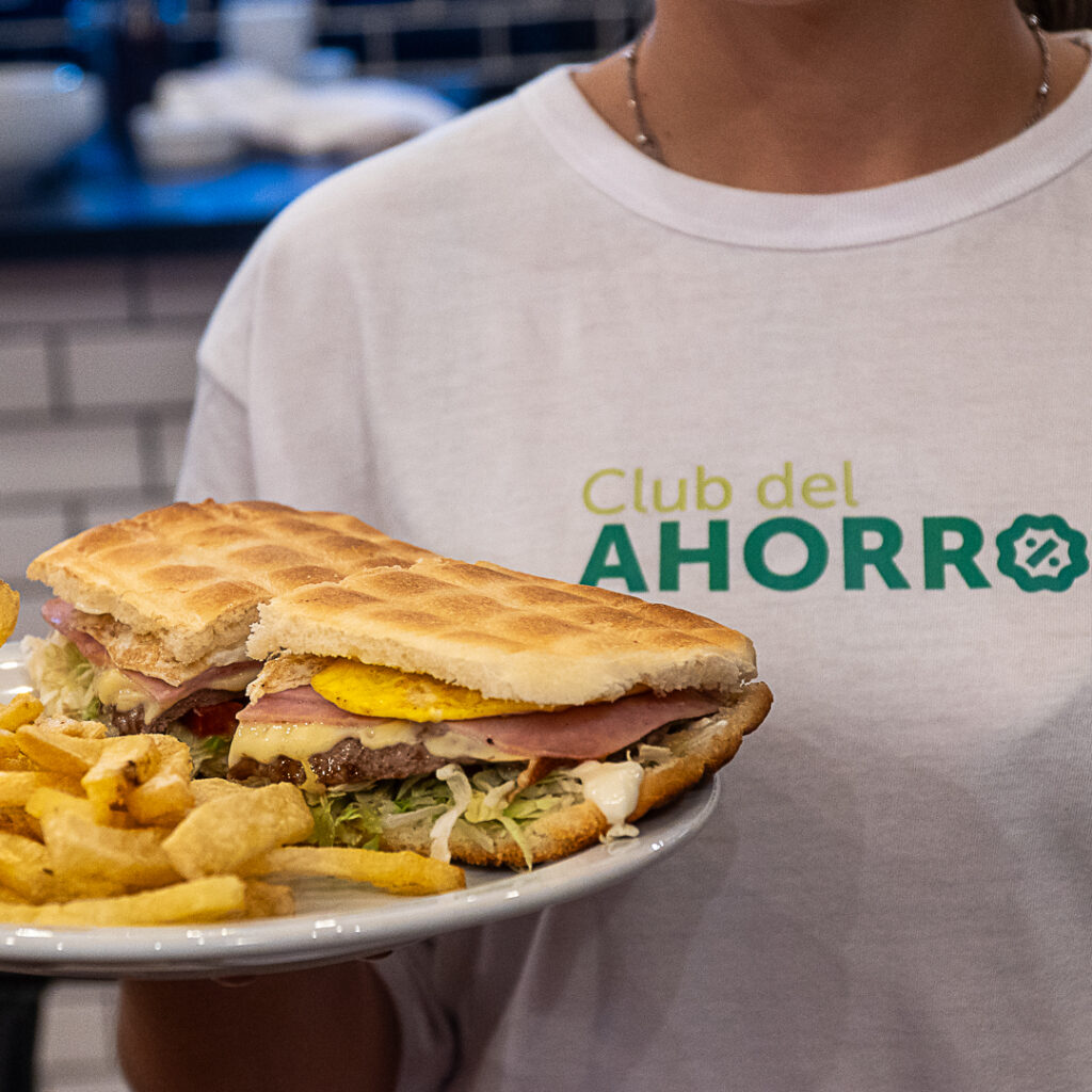 Rustica Lomiteria & Hamburguesería – 10% de Descuento